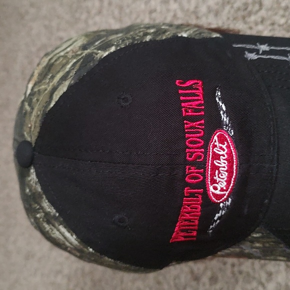 Peterbilt of Sioux Falls Mossy Oak Camo Distressed Snap-on Hat Cap - Picture 3 of 11